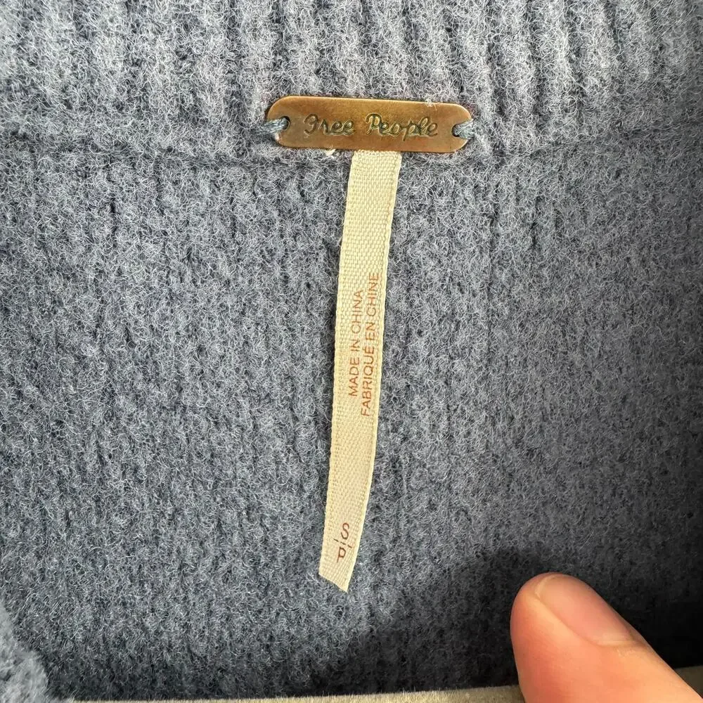 Free People High Low Boxy Oversized Sweater Womens Small Blue Rough Seam - Picture 7 of 12